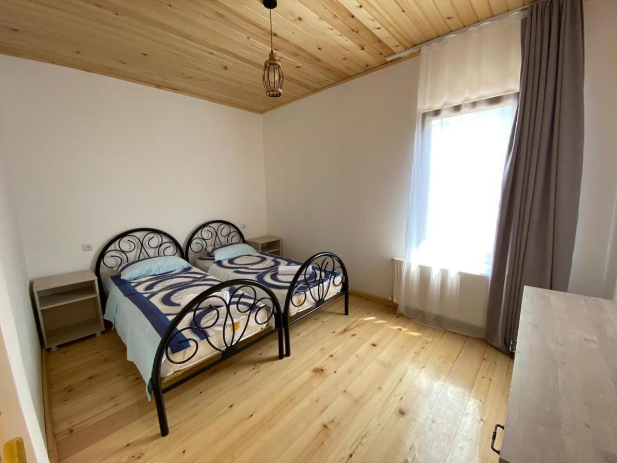 Cottage Qel Mestia Luaran gambar